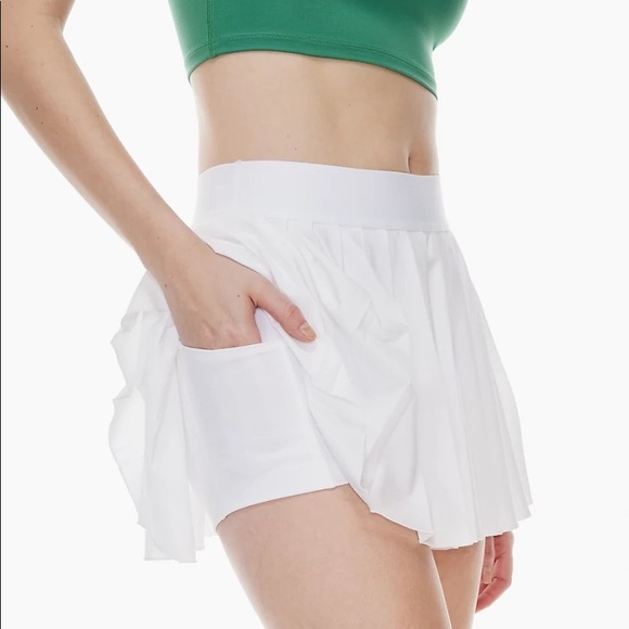 TNA pleated mini tennis skirt - Picture 2 of 8
